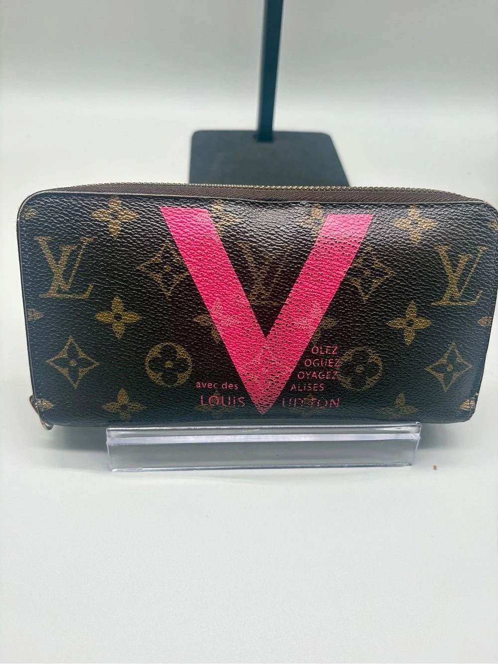 Louis Vuitton Monogram V Zippy Wallet Brown & Pink